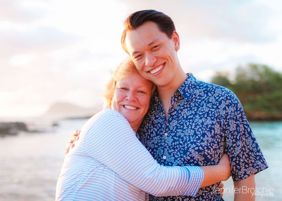 Family Photographer in Oahu, Waikiki Beach Photographs, Best Oahu Photographer, Disney  Aulani Resort Beach Photographer, Photos in Turtle Bay