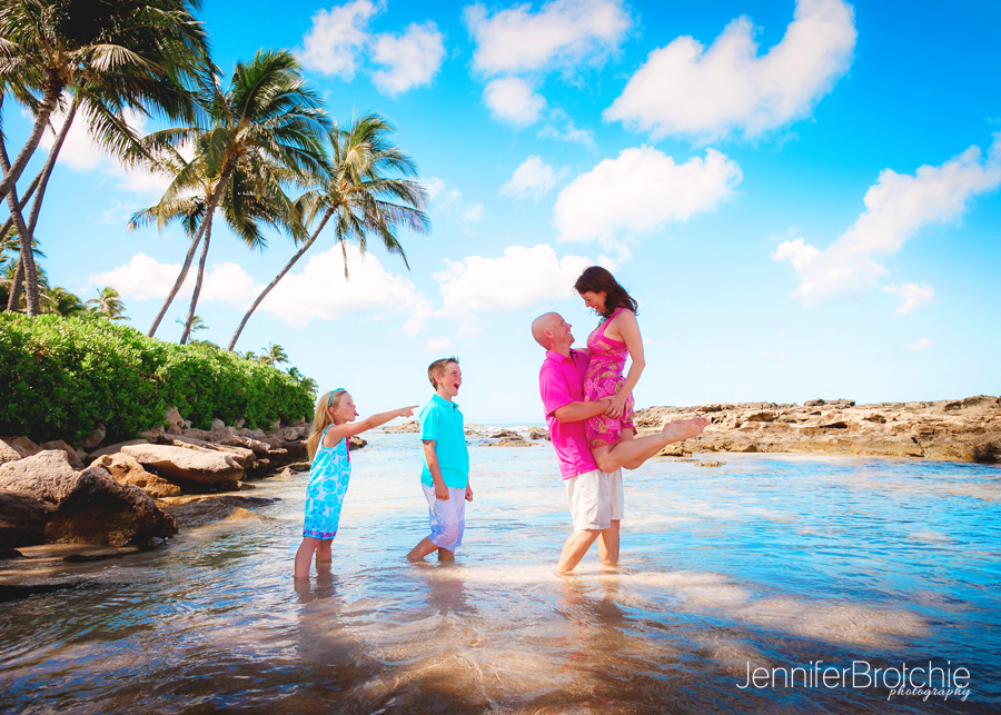 Waikiki Photographer, Oahu Family Photographer, Best, Affordable, Turtle Bay Resort Photos on the Beach, Disney Aulani Photographer, Photos in KoOlina