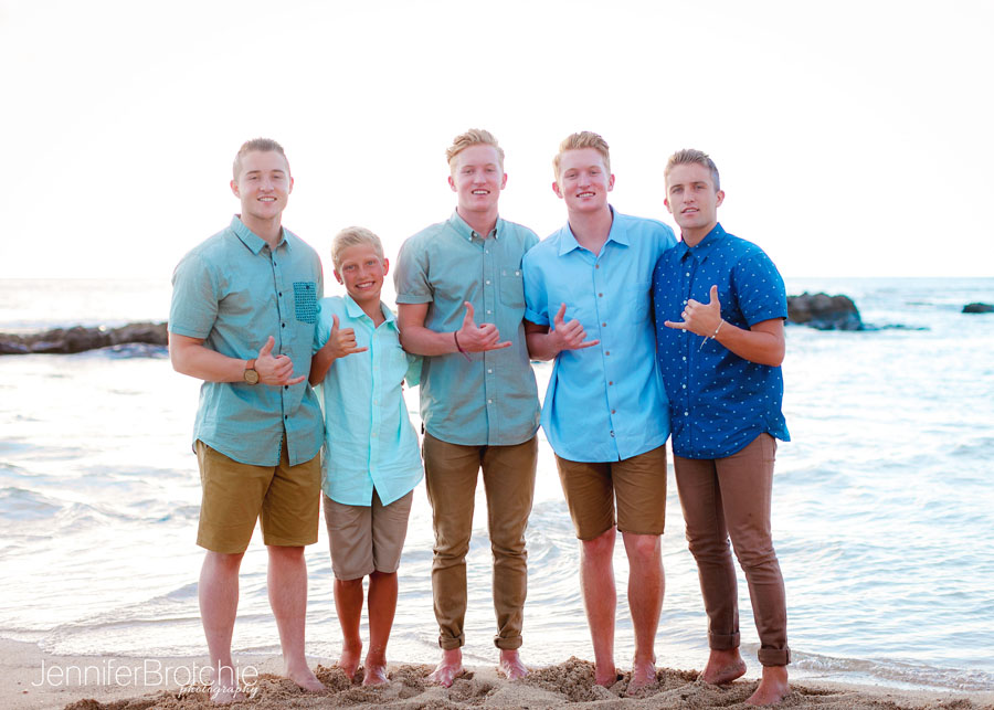 Oahu Family Photographer, Large Family Reunion Photographer, Beach Portraits on Oahu, Disney Aulani, Koolina Photographer, Portrait photographer on Oahu