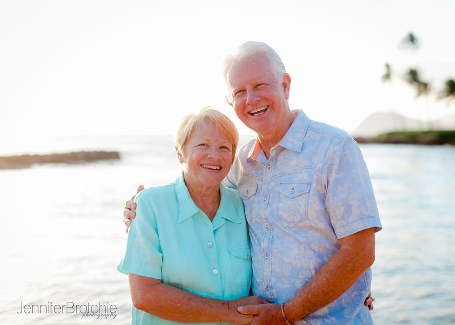 Oahu Family Photographer, Large Family Reunion Photographer, Beach Portraits on Oahu, Disney Aulani, Koolina Photographer, Portrait photographer on Oahu