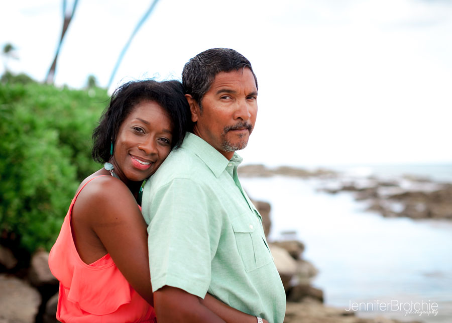 Oahu Family Photographer, Koolina Beach Photos, Waikiki Beach Pictures, Engagement photos on Oahu,  Vacation Family Pictures in Hawaii