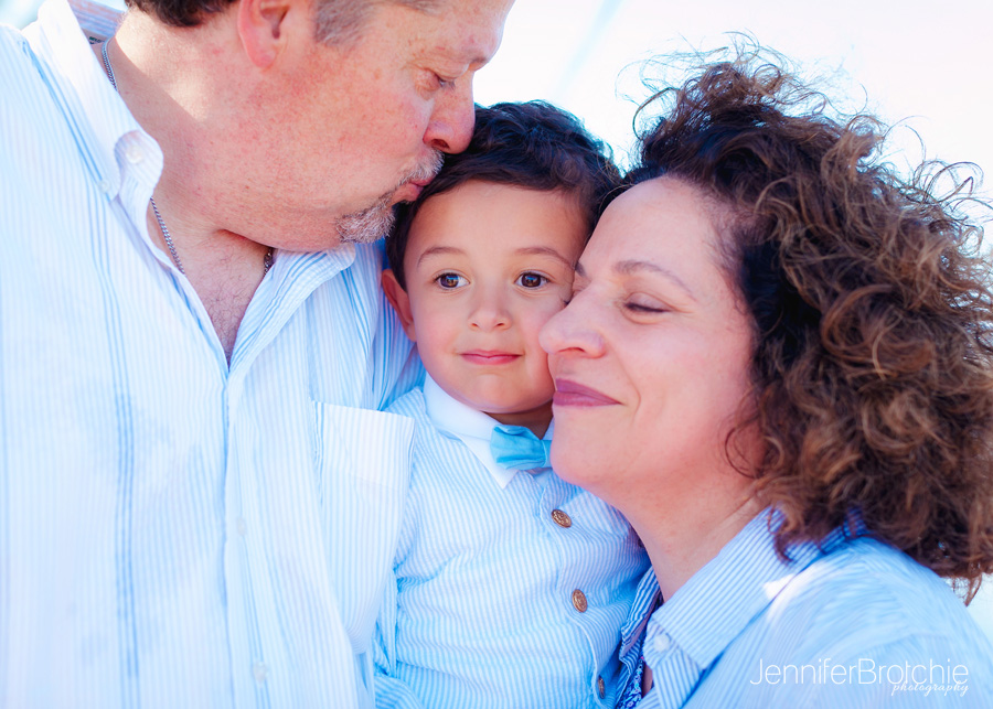 Waikiki Photographer,  Family Photographer, Photography at Disney Aulani, KoOlina Beach Photoshoot, Turtle Bay Resort Photographer. Best Affordable Family Portraits on Oahu