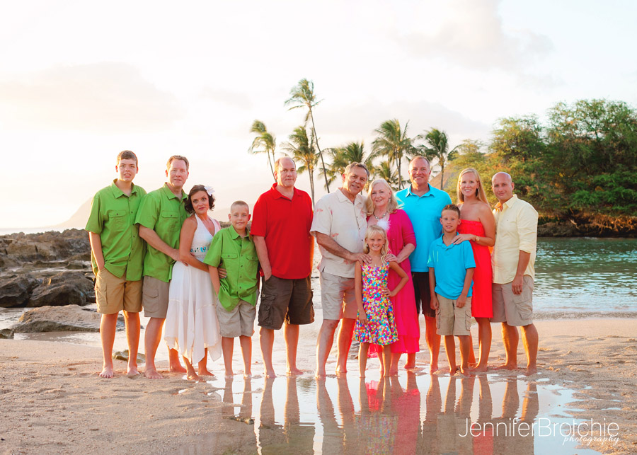 Oahu Family Photography, Waikiki Photographer, Photos at the Beach Hawaii, Large Family Group Beach Photos on Oahu,  KoOlina Photographer, Best, Affordable