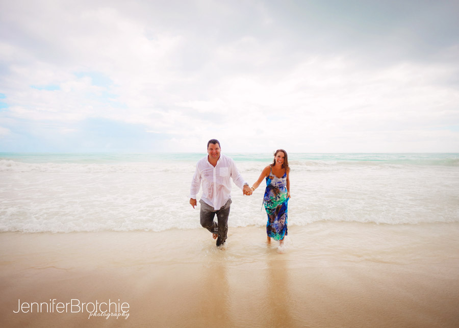 Oahu Photographer, Anniversary Photo Shoot on Oahu, Beach Vacation Pictures on Oahu, Disney Aulani Photographer, Photos in Hawaii, Professional Photographer in KoOlina
