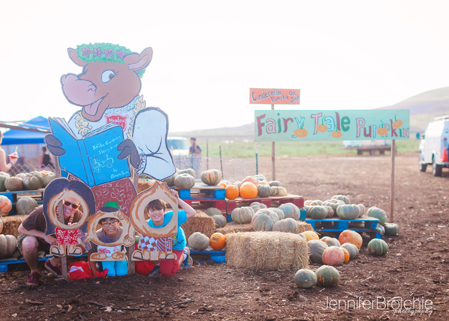 Waikiki Photographer, Oahu Family Photographer, Oahu Pumpkin Patch, Aloun Farms, Beach Portraits Oahu, Disney Aulani Photographer, Turtle Bay Resort Photographer