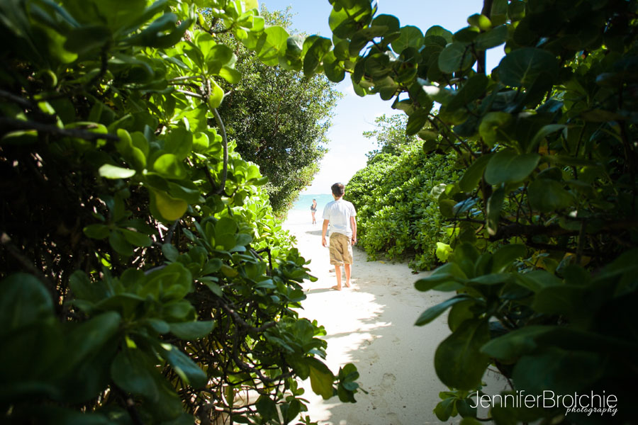 Oahu Family Photographer, Photographer in KoOlina, Disney Aulani Beach Portraits, Waikiki Photo Sessions, Turtle Bay and Lanikai Professional Photographer