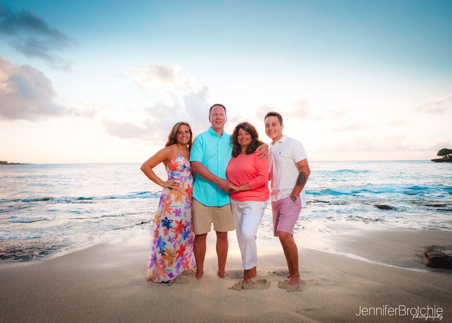 Oahu Photographer, Family Portraits on the Beach, Photographer in Waikiki, Four Seasons Best Photographer, Turtle Bay Photo Shoots, Disney Aulani Affordable Photographer