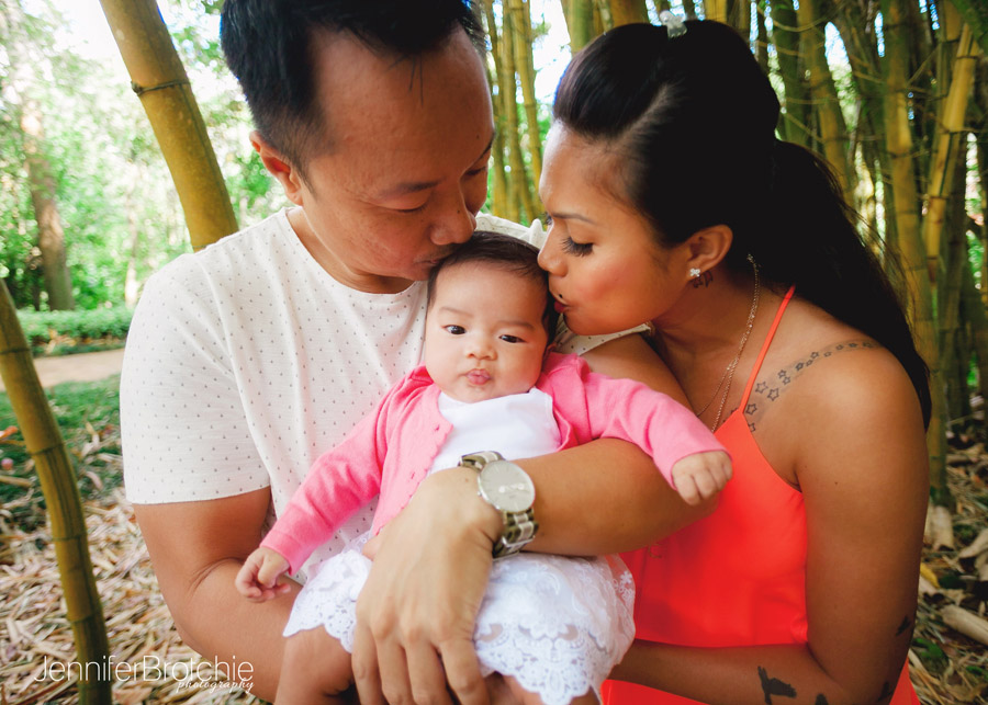 Oahu Family Photographer, Disney Aulani Family Portraits on the Beach, Turtle Bay Photographer, Photo shoots in Waikiki, Best Affordable Photographer on Oahu