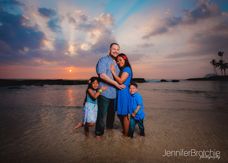 Oahu Family Photography, Photographer in Waikiki, Pictures on the Beach KoOlina, Disney Aulani Photographer, Photos in KoOlina, Turtle Bay Resort Beach Portraits