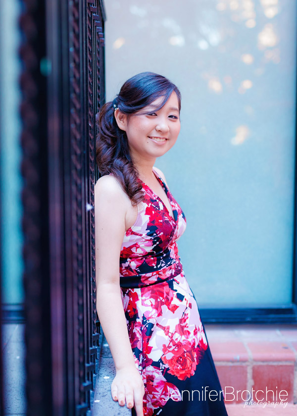 Punahou Senior Portraits, Oahu Photographer, Family Portraits at the Beach, Disney Aulani Photographer, Photographer in KoOlina, Turtle Bay Best Photographer, Photo Shoots in Waikiki, Pictures at the Beach