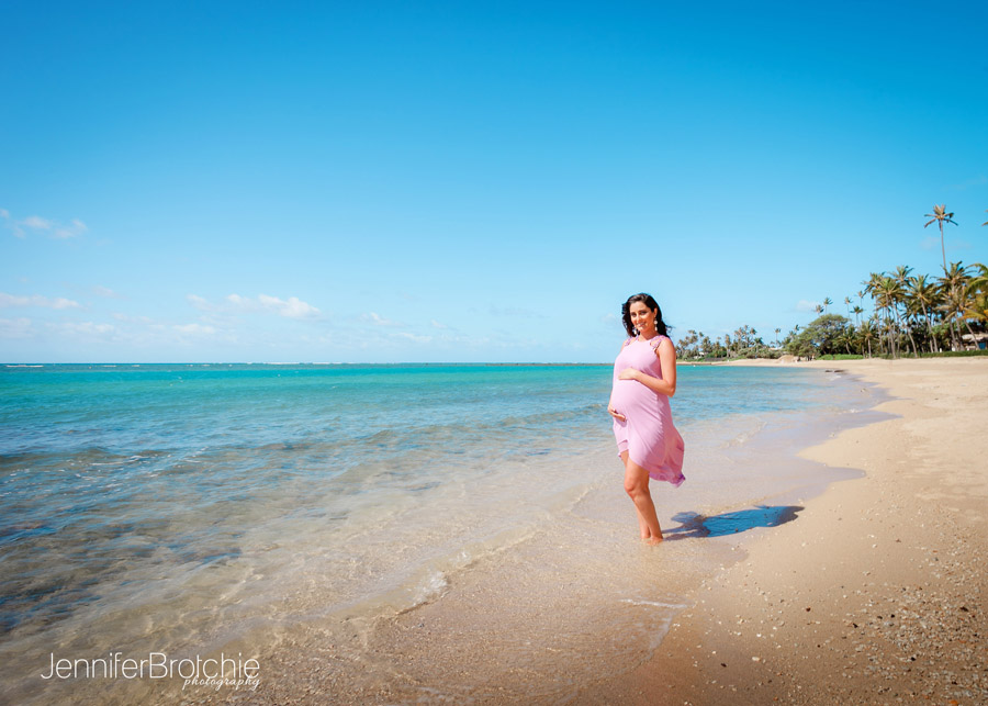 Oahu Maternity Photos at the beach, Oahu Family Portrait photographer, Pictures at the Beach in KoOlina, Turtle Bay Resort Photographer, Disney Aulani Photographer