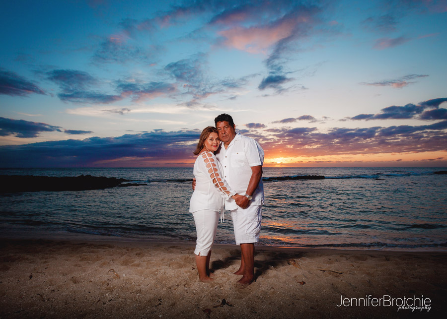 Oahu Photographer, Beach Photos in Waikiki, Disney Aulani Resort Photographer, Turtle Bay Portraits at the Beach, Family Pictures at the Beach, Best Affordable Oahu Photos
