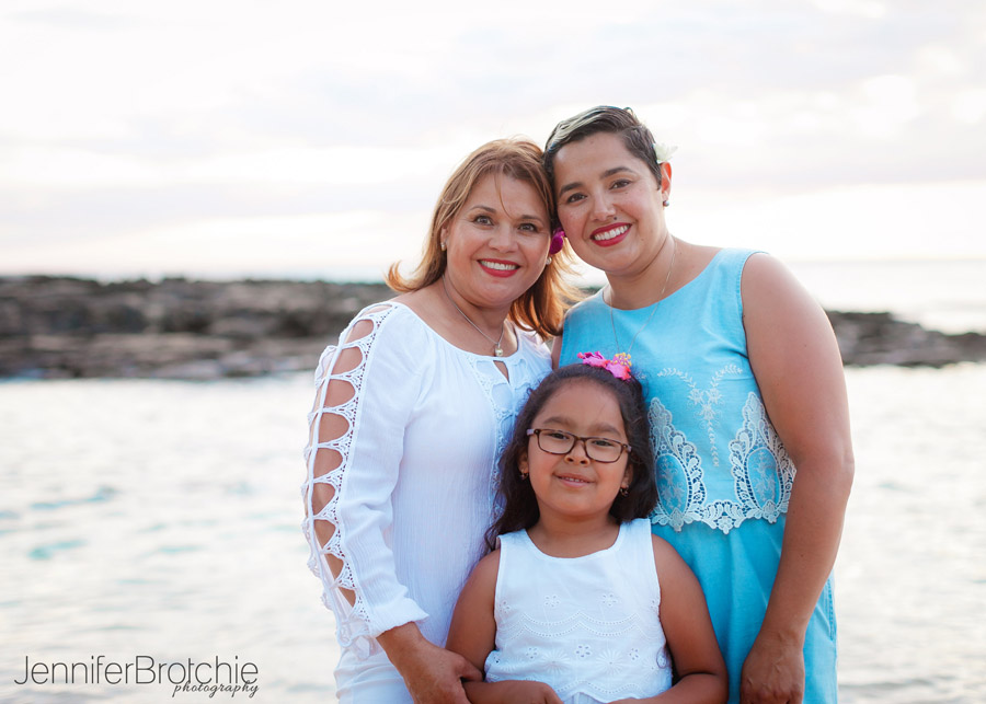 Oahu Photographer, Beach Photos in Waikiki, Disney Aulani Resort Photographer, Turtle Bay Portraits at the Beach, Family Pictures at the Beach, Best Affordable Oahu Photos