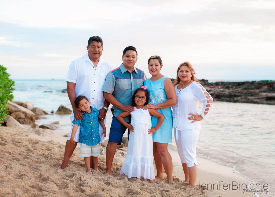 Oahu Photographer, Beach Photos in Waikiki, Disney Aulani Resort Photographer, Turtle Bay Portraits at the Beach, Family Pictures at the Beach, Best Affordable Oahu Photos