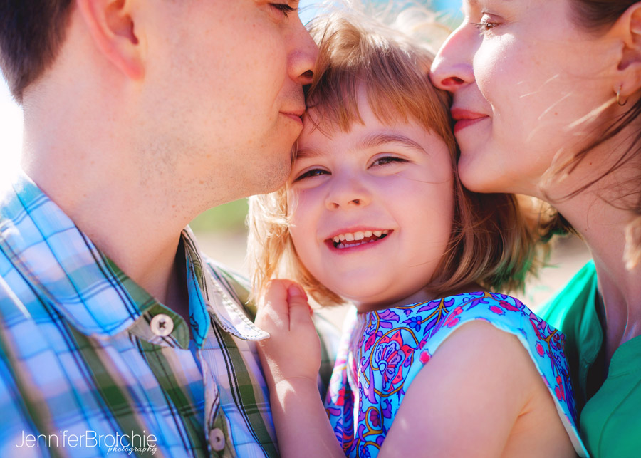 Oahu Family Photographer, Waikiki Beach Photoshoots, Turtle Bay Portraits Photographer, North Shore Photographer, Disney Aulani Photography, Photo Shoots in KoOlina