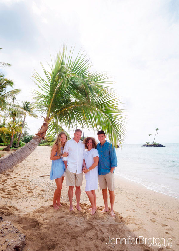 Oahu Family Photographer, Professional Photographer in Hawaii, Turtle Bay Resort Beach Photo Shoots, Family Pictures in KoOlina, Disney Aulani Photo Pass Photographer