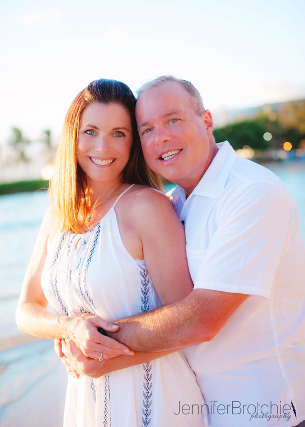 Oahu Family Photographer, Best Photographer on Oahu, Beach Photos in Waikiki, Sunset Pictures at Turtle Bay Resort, Large Group Portraits on Oahu, Disney Aulani Photographer in KoOlina