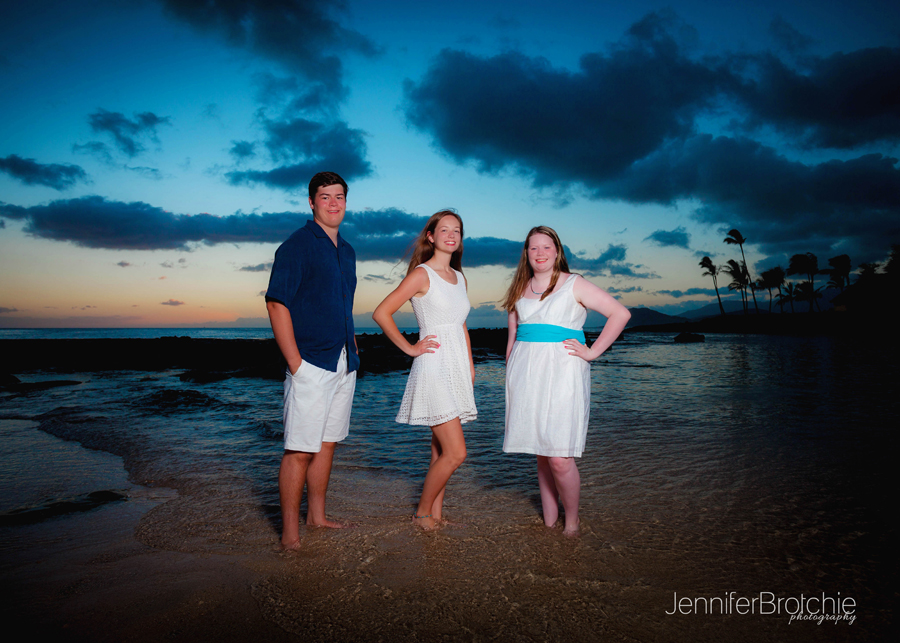 Oahu Family Photographer, Disney Aulani PHotos at the Beach, Sunset Beach Portraits, PHotographer in Turtle Bay, Pictures in Waikiki, Best Affordable Photo Shoots