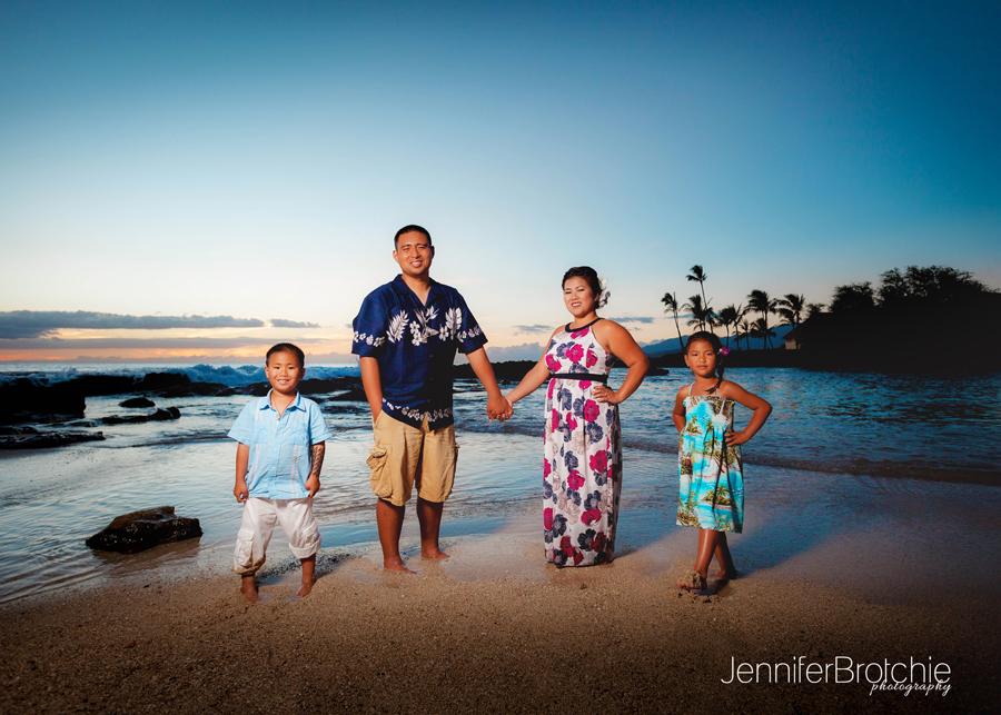 Oahu Family Photographer, Professional Photos in Waikiki, Beach Portraits in KoOlina, Turtle Bay Resort Photographer, Best Affordable Beach Portraits in Waikiki