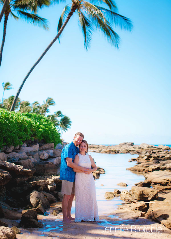 Oahu Family Photographer, Disney Aulani Beach Pictures, Photographer in KoOlina, Waikiki Photographer, Turtle Bay Beach Portrait Photographer, Anniversary Couples Photos on Oahu