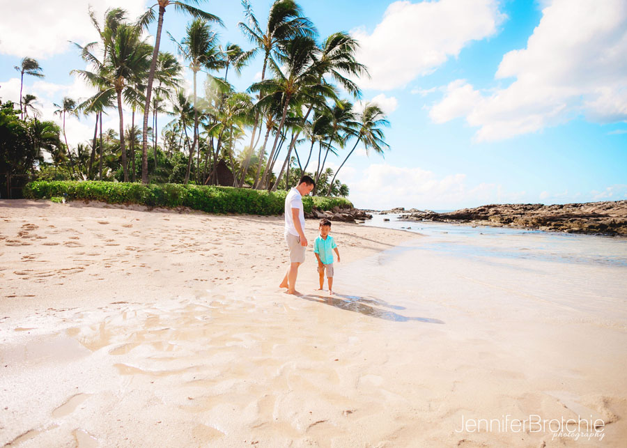 Oahu Family Photographer, Disney Aulani Beach Portraits, Turtle Bay Resort Photographer, Professional Photos in Waikiki, Best Affordable Family Photos on Oahu