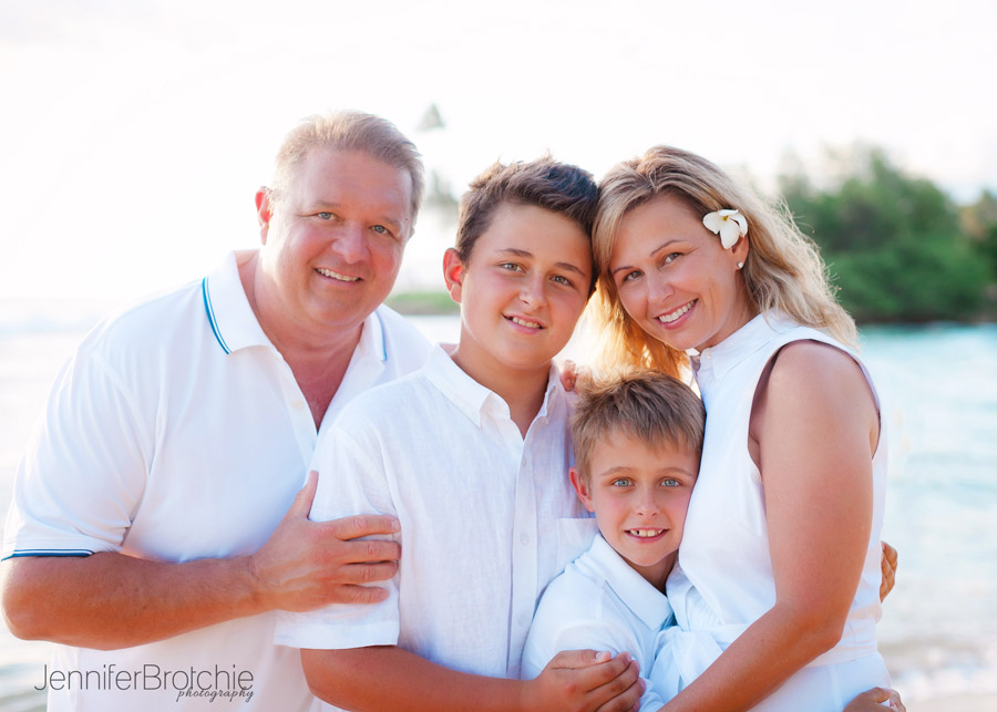 Oahu Family Photographer, Large Family Beach Photo Shoots, Waikiki Photographer, Disney Aulani Resort Beach Pictures, Turtle Bay Resort Beach Portraits
