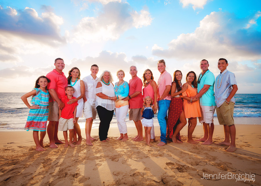 Oahu Family Photographer, Large Family Beach Photo Shoots, Waikiki Photographer, Disney Aulani Resort Beach Pictures, Turtle Bay Resort Beach Portraits