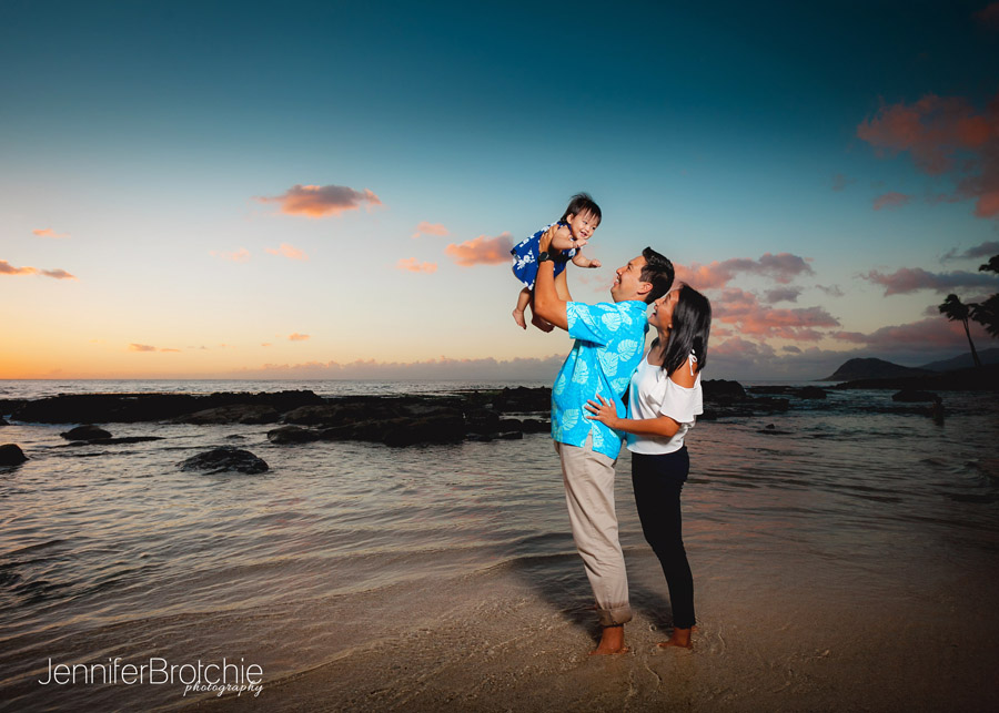 Oahu Family Photographer, Large Family Beach Photo Shoots, Waikiki Photographer, Disney Aulani Resort Beach Pictures, Turtle Bay Resort Beach Portraits