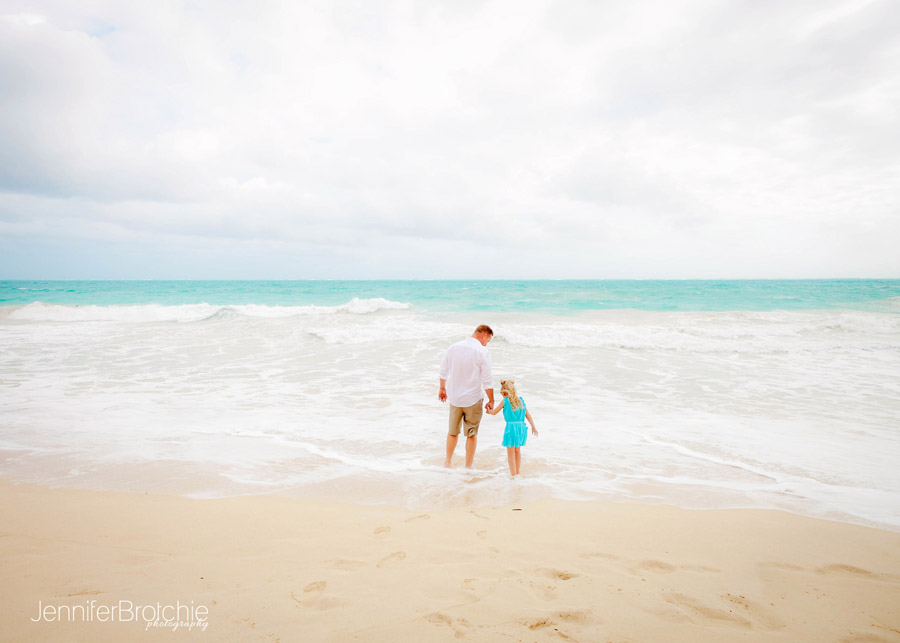 Oahu Photographer, Family Portraits on the Beach Oahu, Disney Aulani Beach Photography, Photographer in KoOlina, Turtle Bay Resort Beach Portraits, Waikiki Photographer