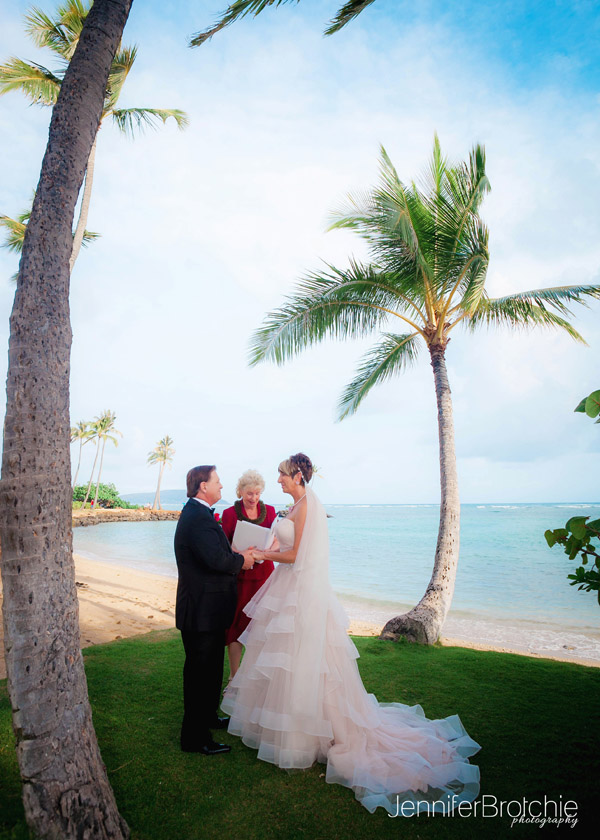 Oahu Photographer, Family Photographer in Oahu, Eloping on the Beach, Vow Renewal on The Beach, Photographer in Waikiki, KoOlina Beach Portraits, Turtle Bay Resort Vow Renewals, Waikiki Beach Vow Renewals