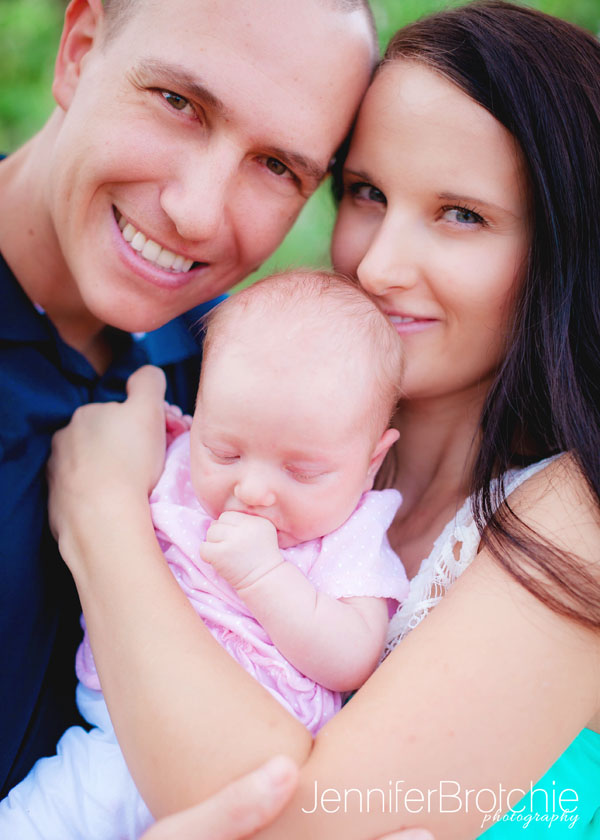 Oahu Photographer. KoOlina Photoshoots, Disney Aulani Family Photoshoots, Photographer in Waikiki, Turtle Bay Resort Photos on the Beach, Best Affordable Photos Oahu, Hawaii