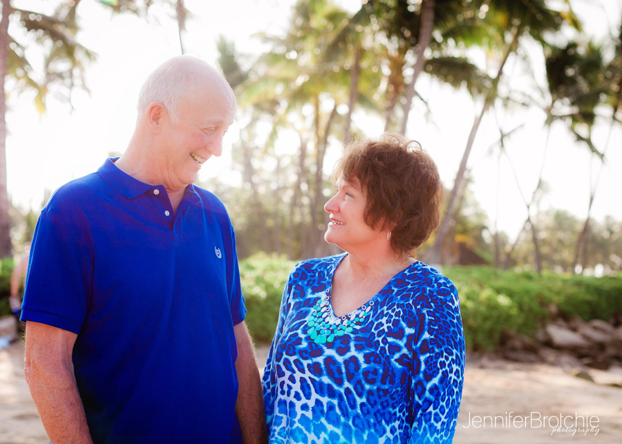 Oahu Photographer, Family Photographer in Oahu, Photoshoots in Waikiki, Disney Aulani KoOlina Beach Portraits, Turtle Bay Portraits on the Beach, Best Affordable Photographer on Oahu
