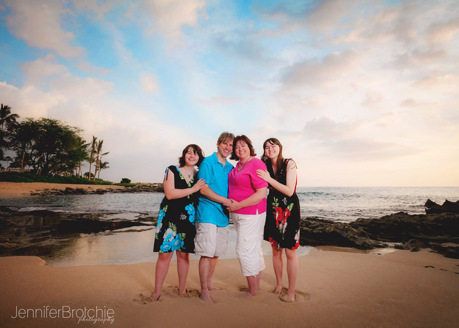 Oahu Photographer, Family Portraits on Oahu, Photographer in KoOlina, Disney Aulani Beach Photos, Turtle Bay Photographer, Photographer in Waikiki