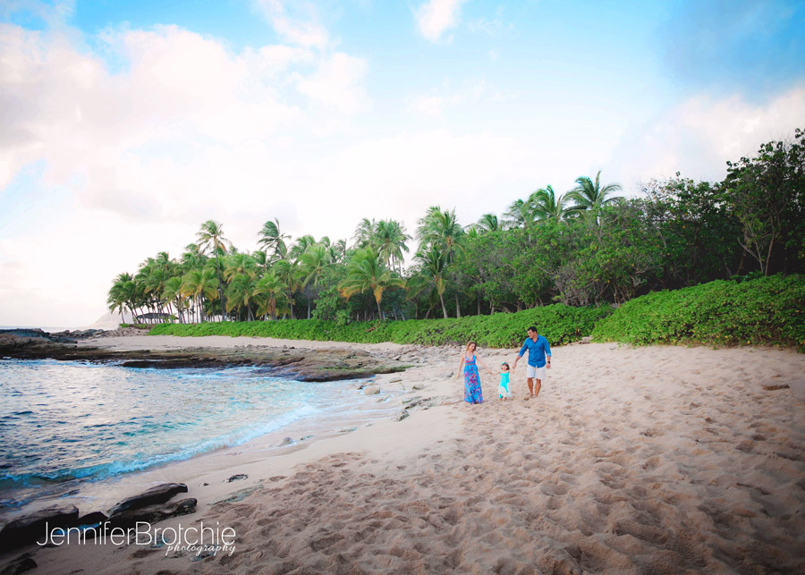 Oahu Family Photographer, Disney Aulani Resort Beach Photographer, Photographer in Waikiki, Best Affordable Oahu Family Photos, Pictures on the Beach