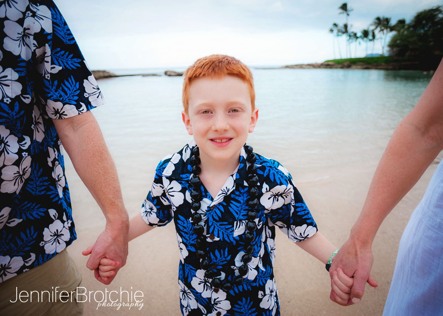 Oahu Photographer, Photographer in KoOlina, Disney Aulani Photo Shoots at the Beach, Disney Aulani Photographer, Turtle Bay Resort Photographer, Photographer in Waikiki, Best Affordable Photographer on Oahu