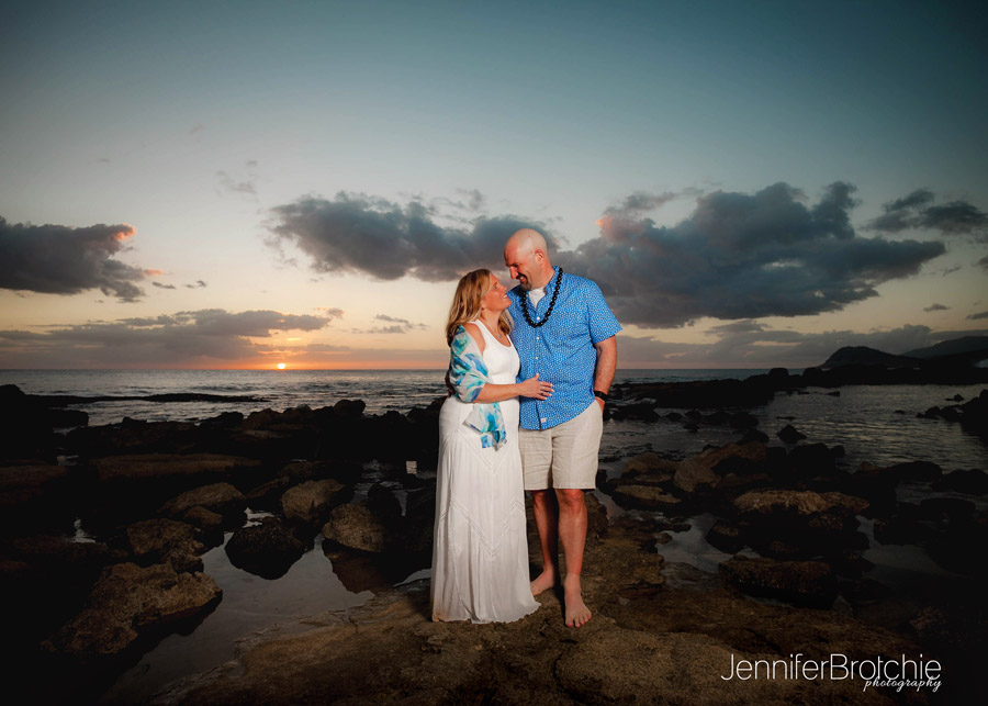 Oahu Photographer, Couples Photographer Waikiki, KoOlina Photos on the Beach, Disney Aulani Portraits, Turtle Bay Resort Beach Pictures, Best Affordable Oahu Photographer