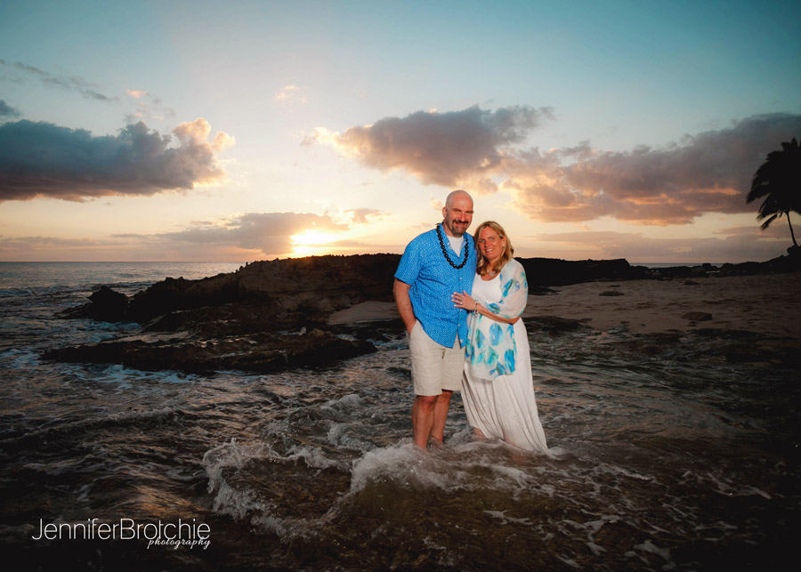 Oahu Photographer, Couples Photographer Waikiki, KoOlina Photos on the Beach, Disney Aulani Portraits, Turtle Bay Resort Beach Pictures, Best Affordable Oahu Photographer