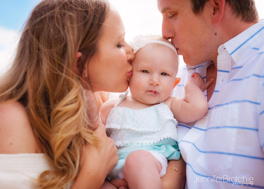 Oahu Family Photographer, Kailua Photographer, KoOlina Beach Photographer, Disney Aulani Resort Beach Portraits, Turtle Bay Resort Photo Shoots, Beach Photography in Waikiki