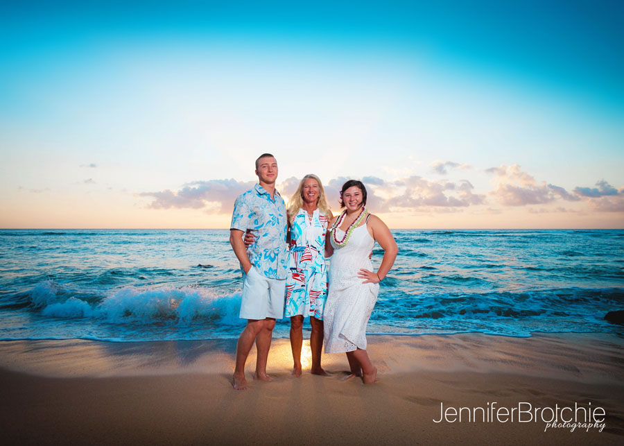 Oahu Photographer, Beach Photoshoots in Oahu, Photographer in KoOlina, Photographer at Disney Aulani, Waikiki Photographer, Turtle Bay Resort Beach Portraits