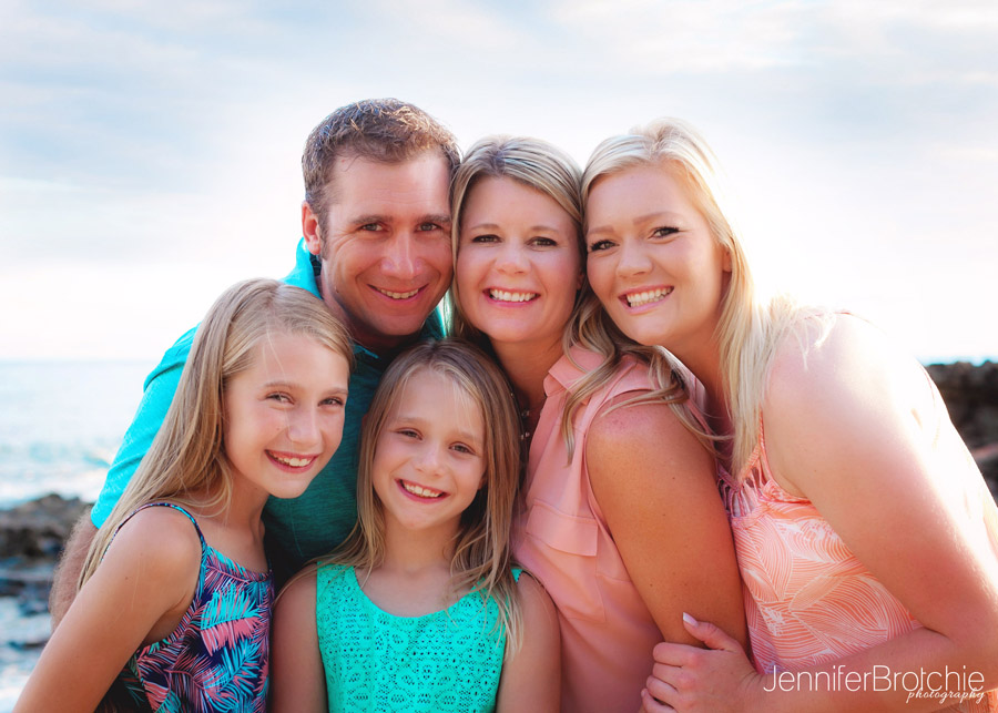 Family Beach Pictures in Oahu, Oahu Family Photographer, Disney Aulani Resort Photographer, KoOlina Photographer, Beach Photo Shoots Waikiki