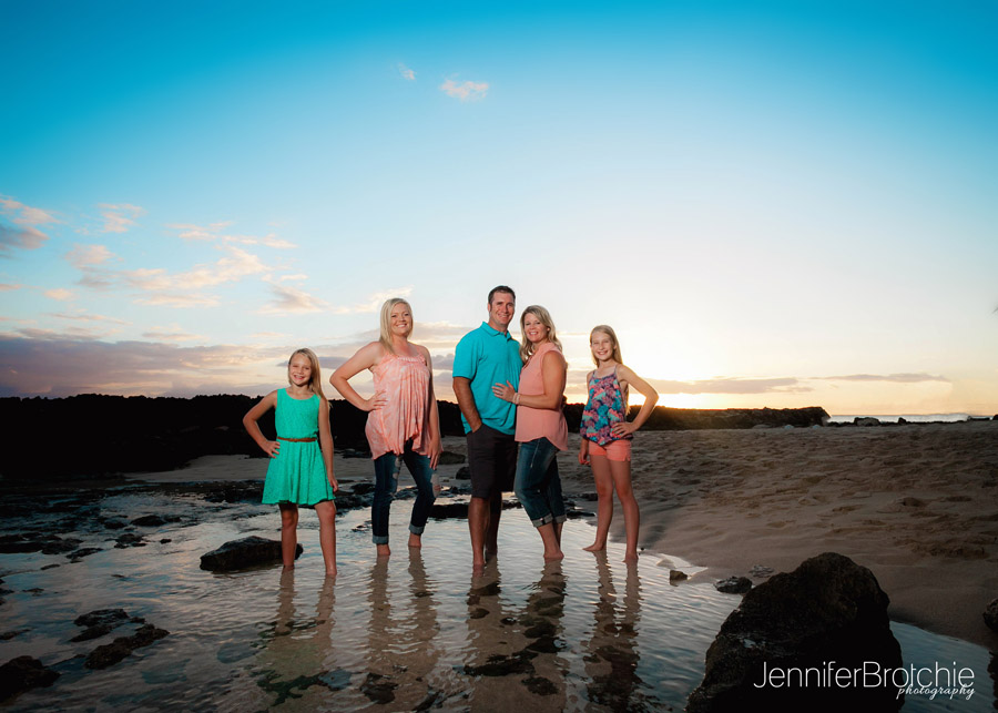 Family Beach Pictures in Oahu, Oahu Family Photographer, Disney Aulani Resort Photographer, KoOlina Photographer, Beach Photo Shoots Waikiki