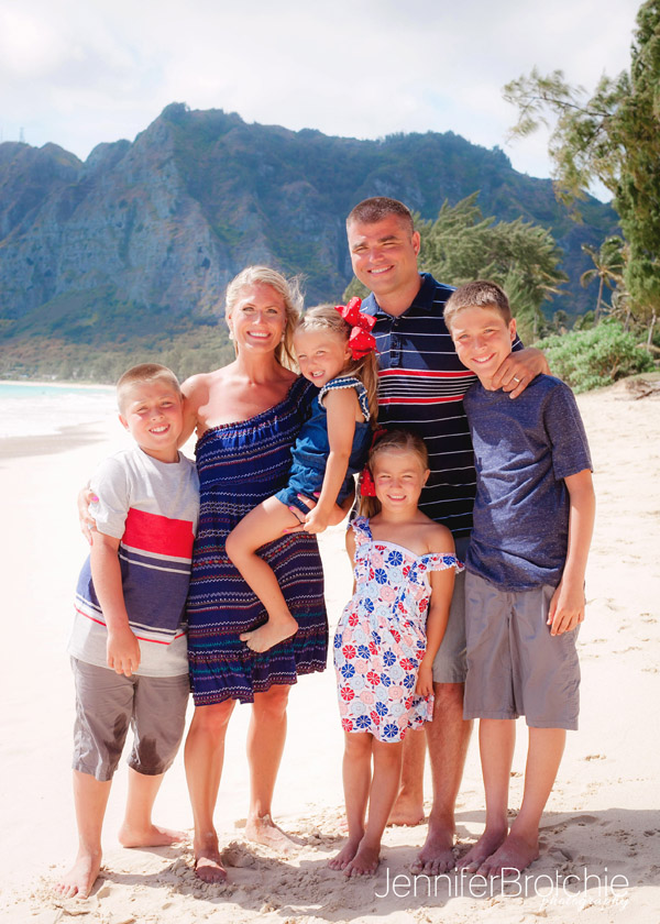 Oahu Family Photography, Disney Aulani Resort Beach Photos, KoOlina Photographer, Turtle Bay Resort Beach Portraits, Photographer in Waikiki, Large Group Family Pictures at the Beach