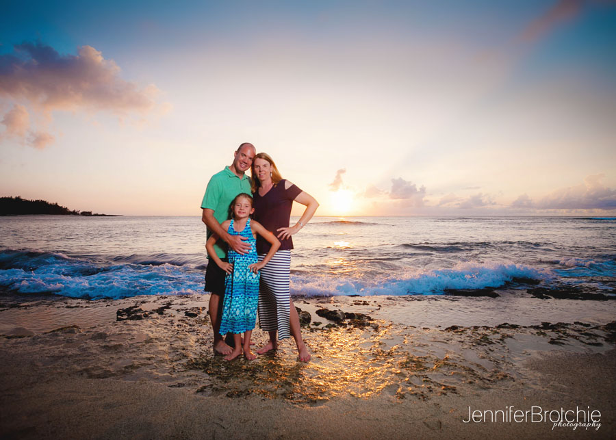 Oahu Photographer, Family Photographer on Oahu, Turtle Bay Resort Beach Photos. Photographer in KoOlina, Disney Aulani Photographer