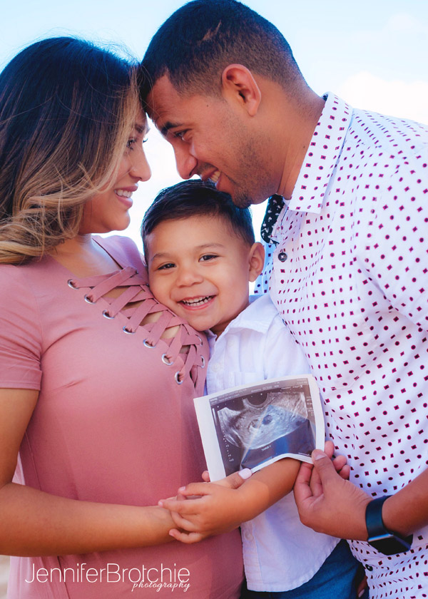 Oahu Photographer, Family Photographer in Oahu, Beach Vacation Photos on Oahu, KoOlina Photographer, Disney Aulani Resort Photographer, Best Affordable Photographer on Oahu