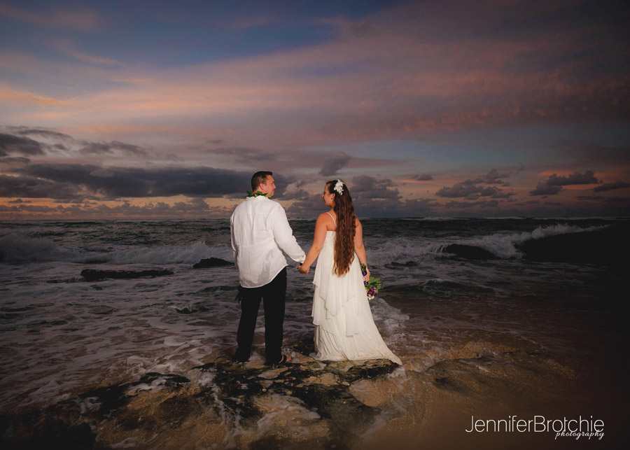 Oahu Elopement Photographer, Beach Weddings on Oahu, Oahu Wedding Photographer, Elopement Photographer in Oahu, Best Affordable Wedding Photographer