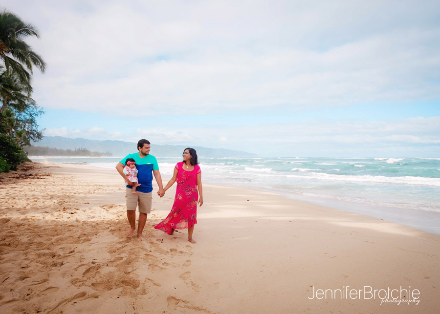 Oahu Family Photographer, KoOlina Photographer at the Beach Disney Aulani Resort, Turtle Bay Resort, Photo Shoots in Waikiki
