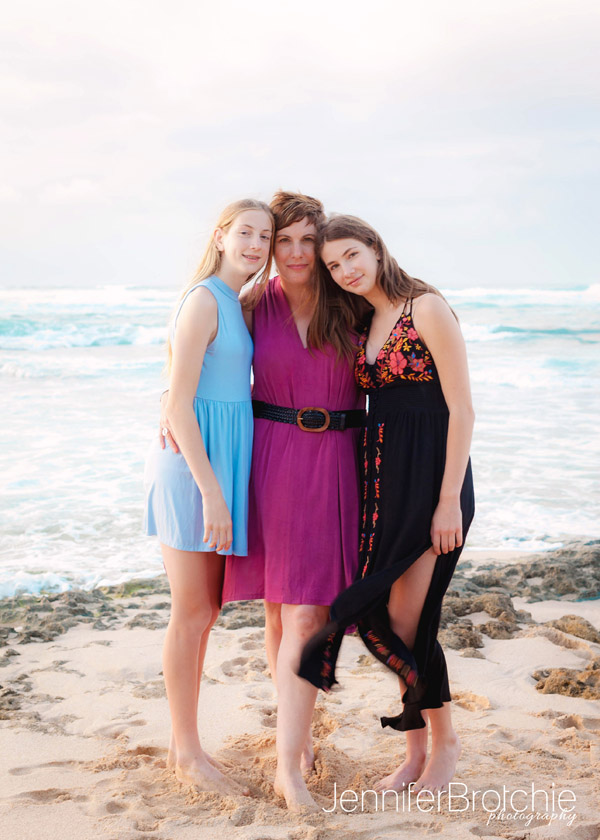 oahu-photographer-beach-koolina-editorial-disney-aulani-portraits-waikiki-photos-best-affordable-hawaii-sunset-four-seasons-pictures-vacation