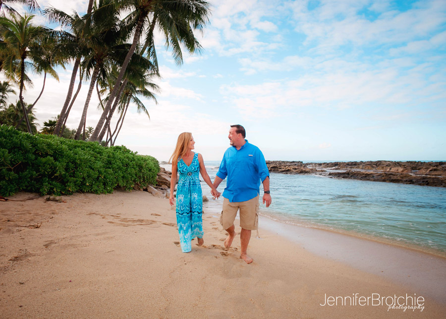 Oahu Photographer, Beach Pictures in Ko Olina, Disney Aulani Resort Photo Shoots, Photos in Waikiki, Turtle Bay Resort Photographer