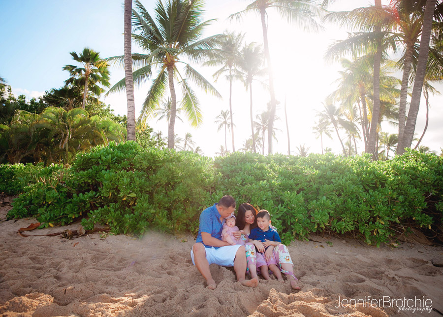 Oahu Family Photographer, Oahu Photographer, Ko Olina Beach Portraits, Turtle Bay Resort Family Photographer, Beach Pictures in Waikiki, Best Affordable Family Photo Shoots on Oahu