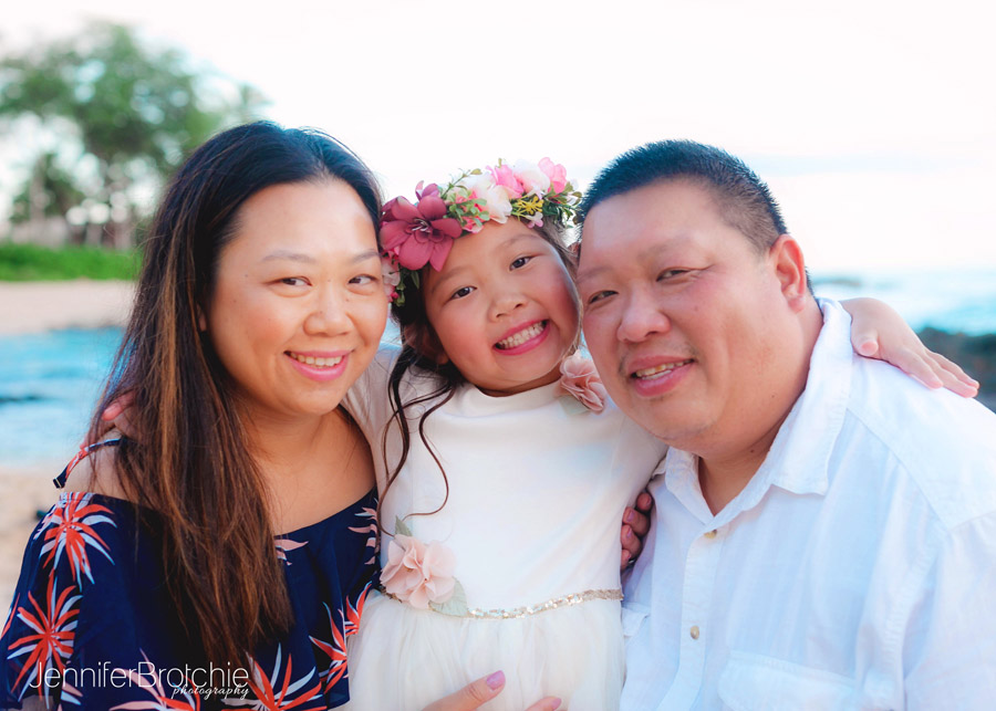 Oahu Photographer, Oahu Family Photographer, Disney Aulani Resort Photo Shoots, Beach Photoshoots in Ko Olina, Photographer in Waikiki, Best Affordable Oahu Photo Shoots
